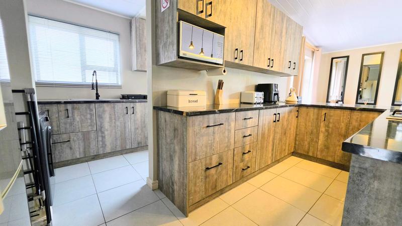 3 Bedroom Property for Sale in Kleinkrantz Western Cape